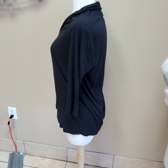 Grace Elements Maternity Top - Picture 2 of 6